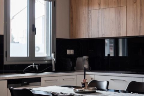 5 bedrooms House in Kalyvia Thorikou, Greece No. 108383 5