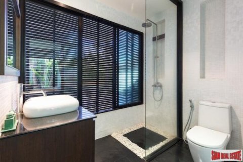 3 dormitorios Villa en Surin Beach, Thailand No. 95645 3