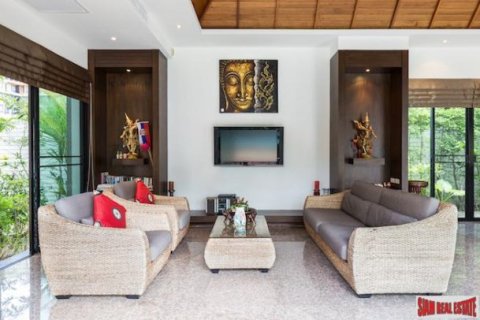 3 dormitorios Villa en Surin Beach, Thailand No. 95645 16