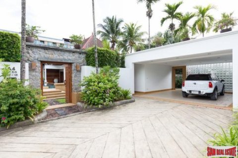 3 dormitorios Villa en Surin Beach, Thailand No. 95645 2