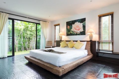 3 dormitorios Villa en Surin Beach, Thailand No. 95645 7