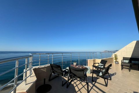 4 rooms Apartment in Mahmutlar, Turkey No. 98428