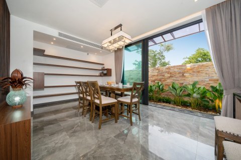 3 bedrooms Villa in Phuket, Thailand No. 98534 16