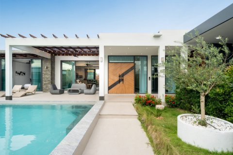 3 bedrooms Villa in Phuket, Thailand No. 98534 3