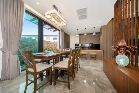 3 bedrooms Villa in Phuket, Thailand No. 98534 18