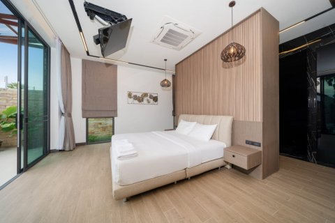 3 bedrooms Villa in Phuket, Thailand No. 98534 28