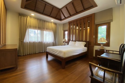 4 bedrooms House in Chiang Mai, Thailand No. 97521 18