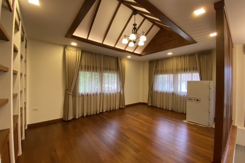 4 bedrooms House in Chiang Mai, Thailand No. 97521 20