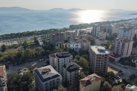 3 bedrooms Apartment in Istanbul, Turkey No. 129445