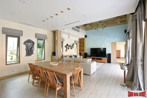 5 bedrooms Villa in Bang Tao, Thailand No. 96602 21