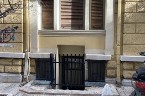808m² Commercial property in Athens, Greece No. 24482 10