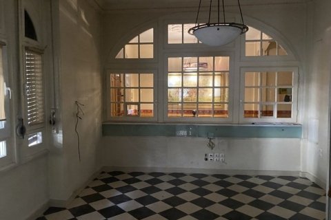 808m² Commercial property in Athens, Greece No. 24482 7