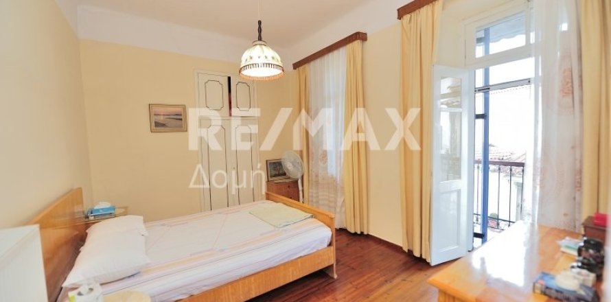 Дом с 4 спальнями в Скиатос, Греция №79518