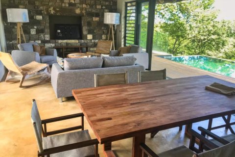 3 bedrooms Villa in Tamarin, Mauritius No. 53425 5