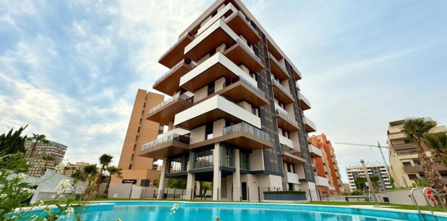 3 chambres Penthouse à Alicante, Spain No. 92281