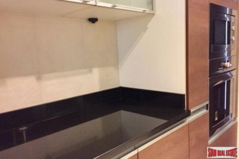 2 bedrooms Apartment in Bangkok, Thailand No. 96399 8