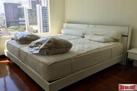 2 bedrooms Apartment in Bangkok, Thailand No. 96399 13