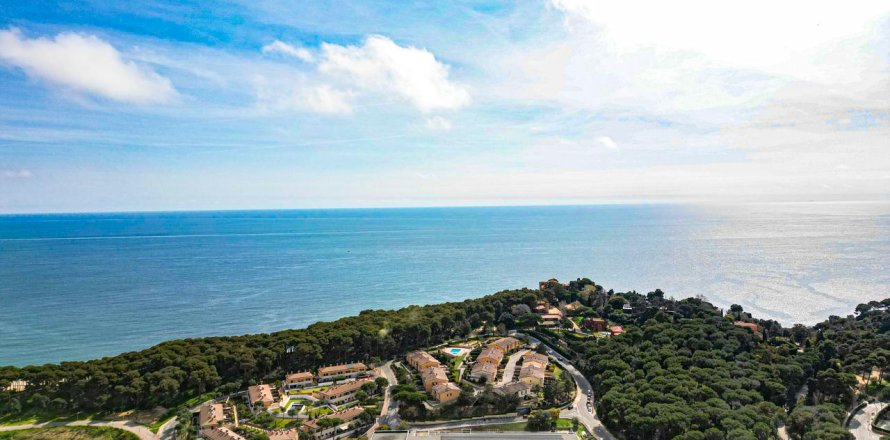4 chambres Duplex à Lloret de Mar, Spain No. 127618