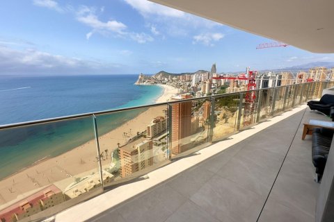 3 bedrooms Penthouse in Benidorm, Spain No. 124586