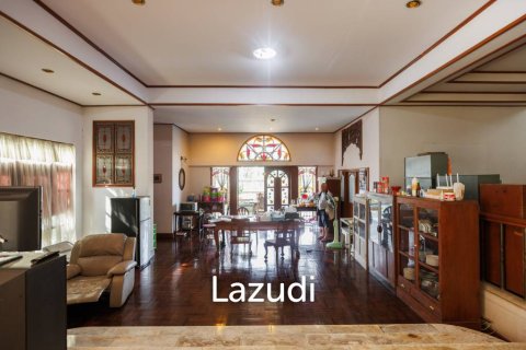 4 dormitorios House en Chiang Mai, Thailand No. 98053 9