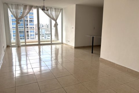 3 bedrooms Apartment in Panama City, Panama No. 117652 4