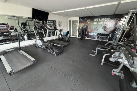 3 bedrooms Apartment in Panama City, Panama No. 117652 17