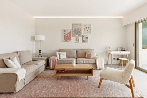 77m² Apartment en Cannes, France No. 100264 6