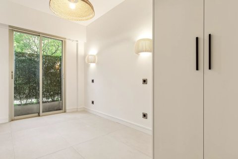 77m² Apartment en Cannes, France No. 100264 13