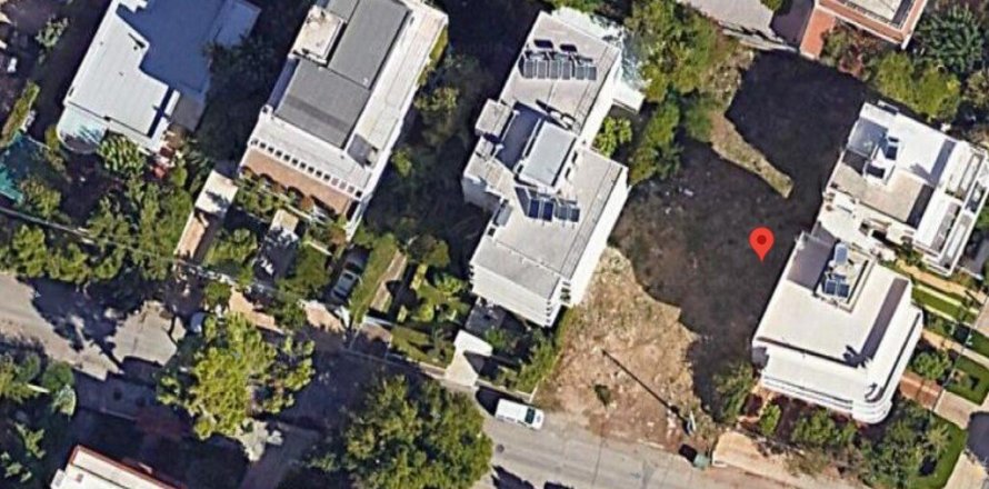 565m² Land in Glyfada, Greece No. 107500