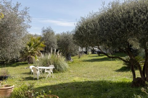 4 bedrooms Villa in La Gaude, France No. 100234 4