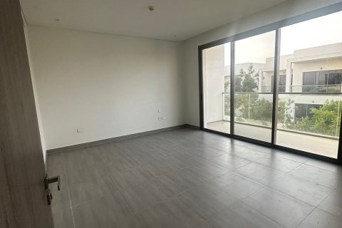 3 bedrooms Townhouse in Thach Than, Vietnam No. 95342 12