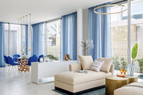 4 bedrooms Villa in Paphos, Cyprus No. 104518 2