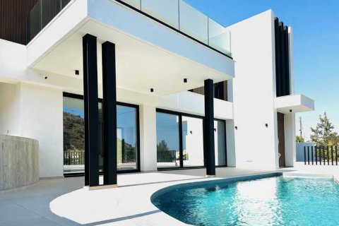 3 bedrooms House in Germasogeia, Cyprus No. 73042 7