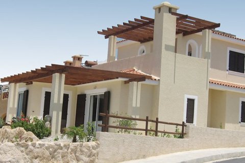 3 rooms Villa in Paphos, Cyprus No. 105247 1