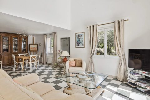 4 chambres House à Cabris, France No. 99763 9