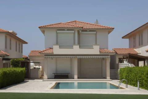 5 bedrooms Villa in Pervolia, Cyprus No. 101780 5
