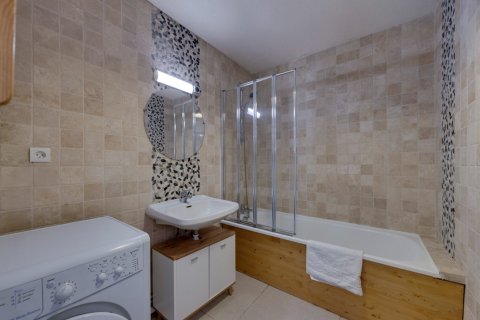 2 bedrooms Apartment in Tignes, France No. 100031 6