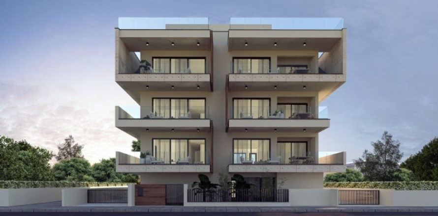 3 bedrooms Apartment in Germasogeia, Cyprus No. 82805