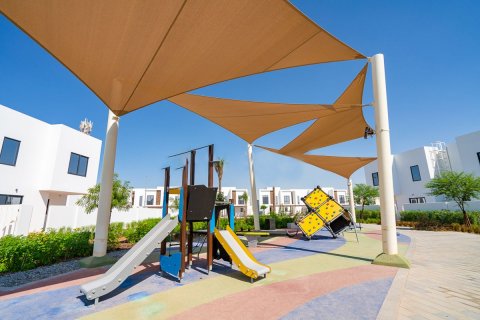 3 dormitorios Townhouse en Bac Phu, Vietnam No. 7187 15