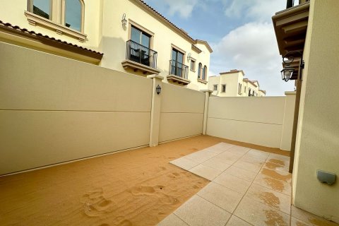 3 bedrooms Townhouse in Al Mearag City, Vietnam No. 94982 17