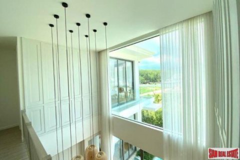 4 bedrooms Villa in Phuket, Thailand No. 96920 11