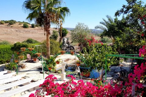 2 bedrooms Villa in Limassol, Cyprus No. 106112 5