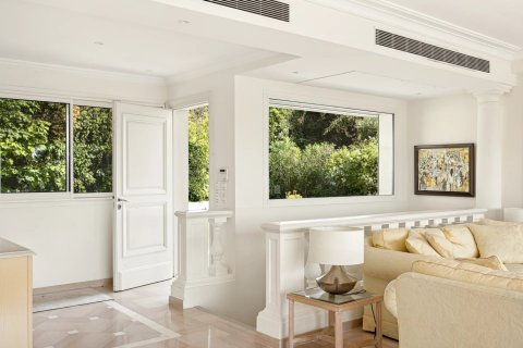 Вилла с 5 спальнями в Антиб, Франция №67972 21