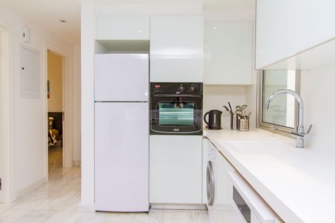 2 dormitorios Apartment en Nicosia, Cyprus No. 106139 3