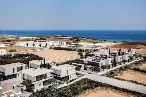 3 bedrooms House in Paralimni, Cyprus No. 72416 9