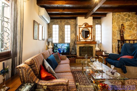 4 bedrooms House in Artemida, Greece No. 108385 8