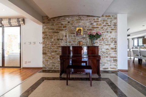 6 chambres House à Dromolaxia, Cyprus No. 42821 7