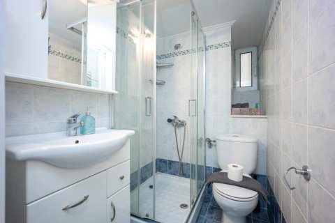 2 bedrooms Apartment in Athens, Greece No. 120711 6