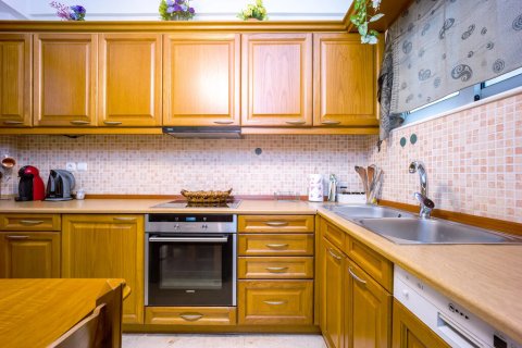 2 bedrooms Apartment in Athens, Greece No. 120711 22