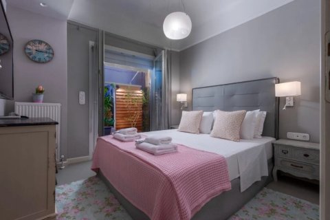 5 habitaciones Apartment en Thessaloniki, Greece No. 107733 14